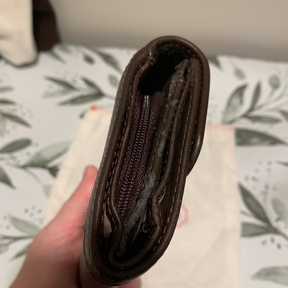 Vintage Coach Soho Brown Leather Wallet - Picture 5 of 12